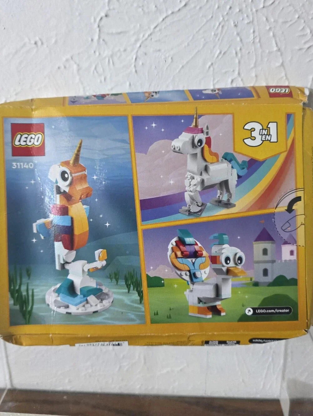LEGO Creator: Magical Unicorn (31140) New sealed - Damaged Box